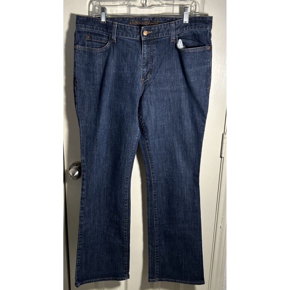 Eddie Bauer Women's‎ Size 14R Curvy Straight Leg Denim Blue Jeans